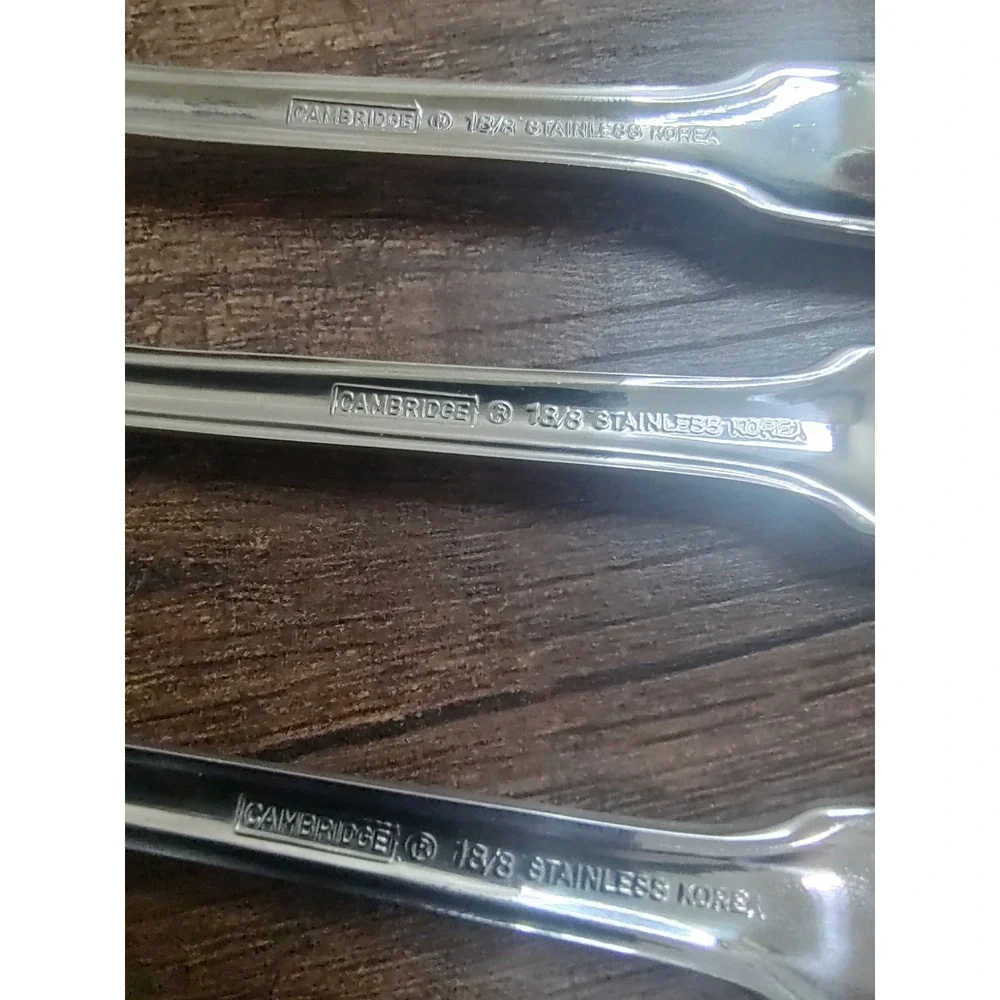 NIP Cambridge SHELL Glossy 18/8 Stainless PASTRY FORKS 6-1/2